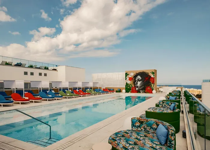5 star hotel: Hyatt Centric Malta