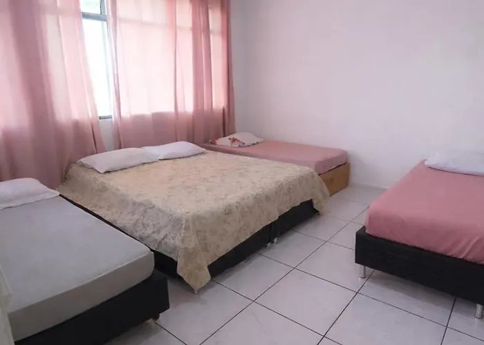 Hostel da Girafynha - Ponte da Amizade - Foz do Iguaçu