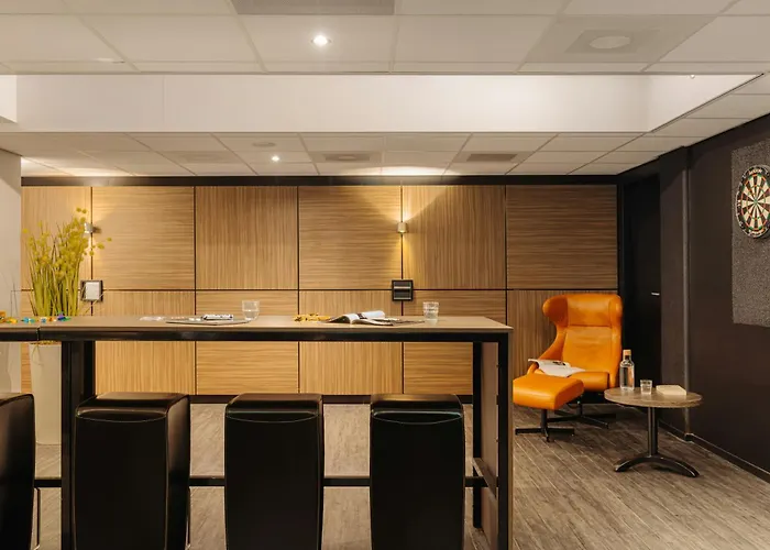 Crown Hotel Eindhoven Centre