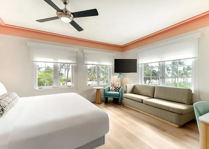 Waldorf Towers South Beach