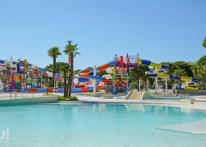 Hotel with Tennis: Luxury Camp At Union Lido