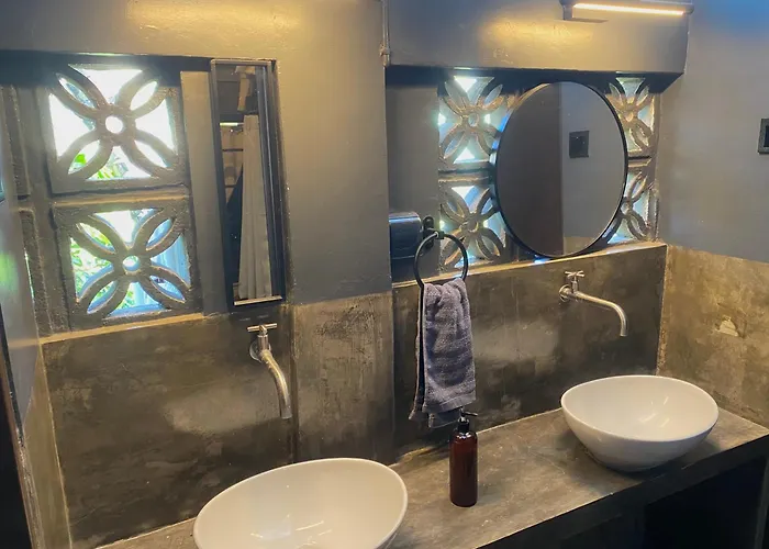 The Hostels Mojo