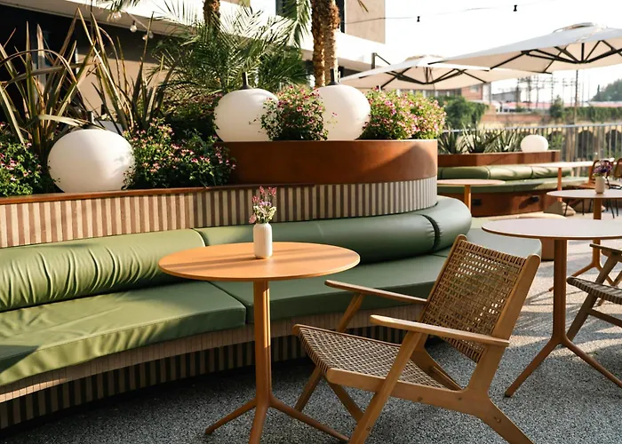 Social Hub Rome Extended Stay