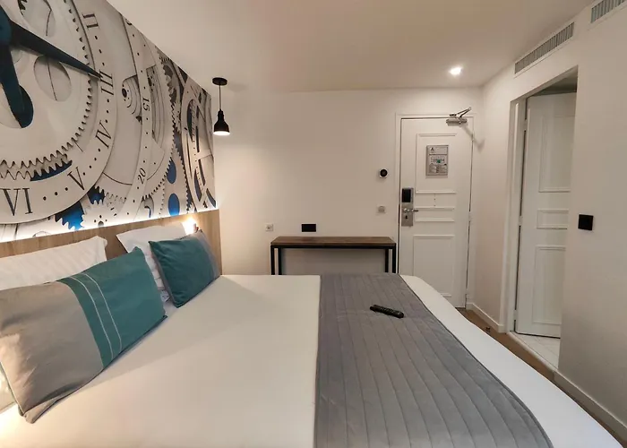 Atelier Montparnasse Hotel