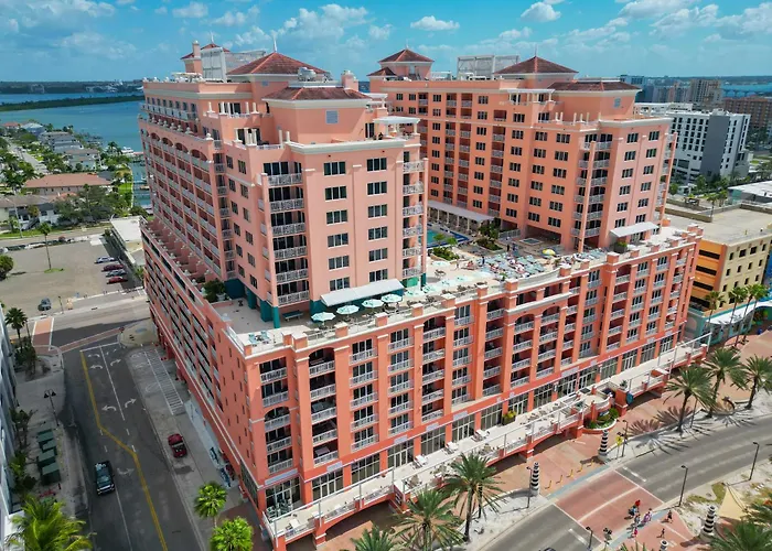 Hotel with pool: Hyatt Regency Clearwater Beach Resort & Spa