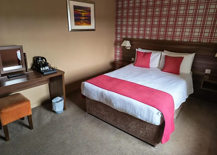 Chieftain Hotel