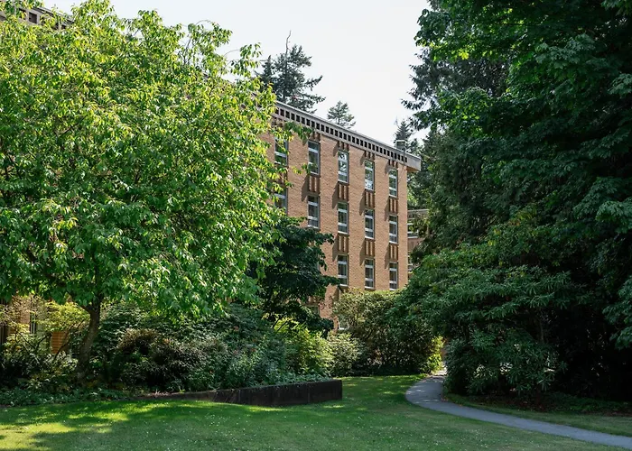 The Hostels Pacific Spirit