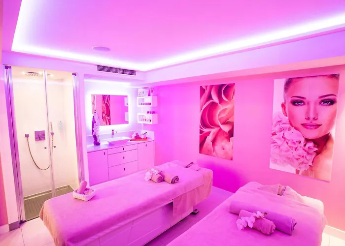 4 star hotel: Best Western Plus Cannes Riviera & Spa