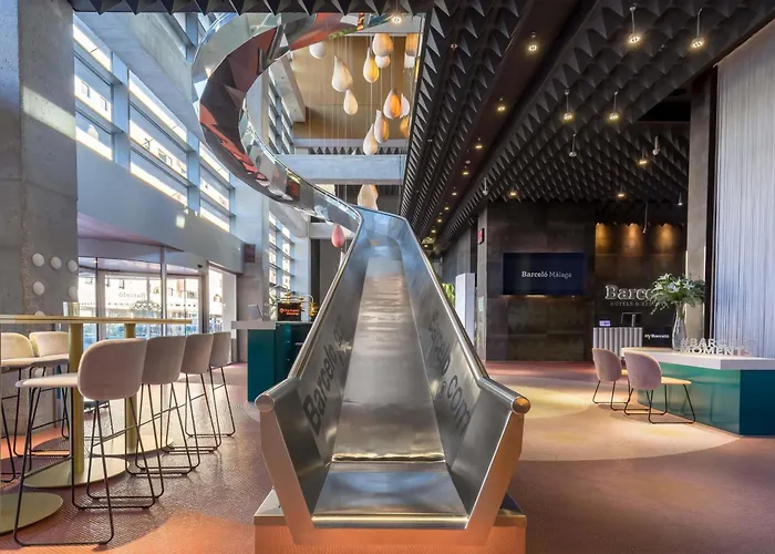 Hôtel accueillant les animaux: Barcelo Malaga