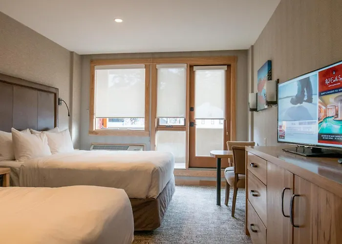 Moose Hotel And Suites Banff