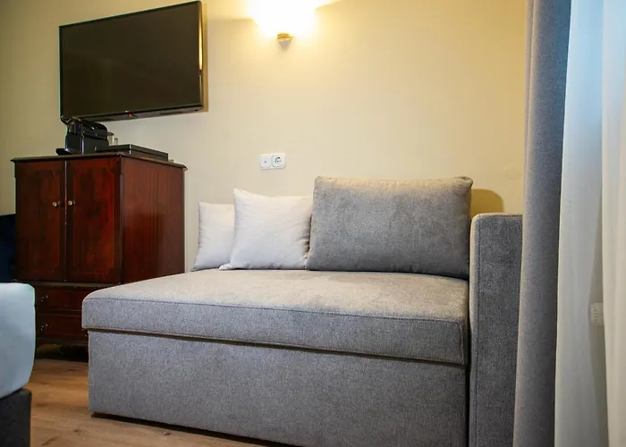 Hotel Altmuenchen By Blattl