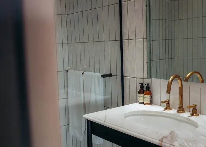 Gorgeous George By Design Hotels ™