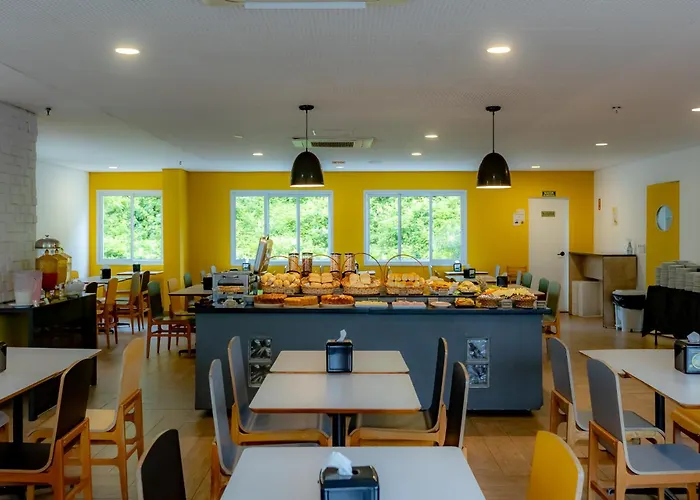 Hotel barato: Candeias Guarujá