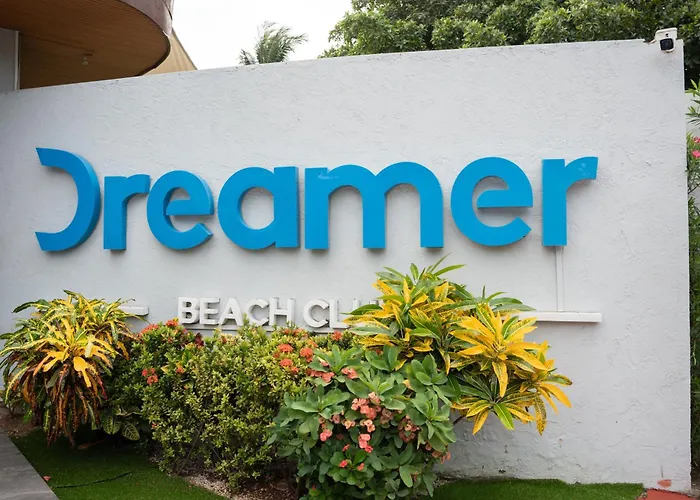 Trip to College Dreamer Beach Club