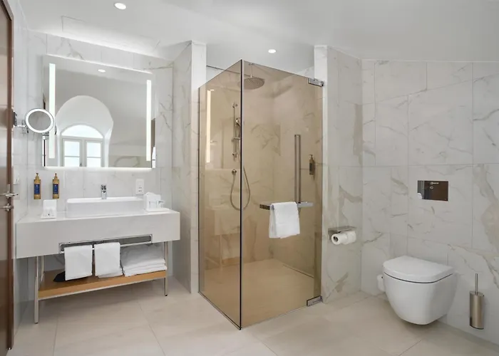 Boutique hotel only: Iceland Parliament Hotel, Curio Collection By Hilton