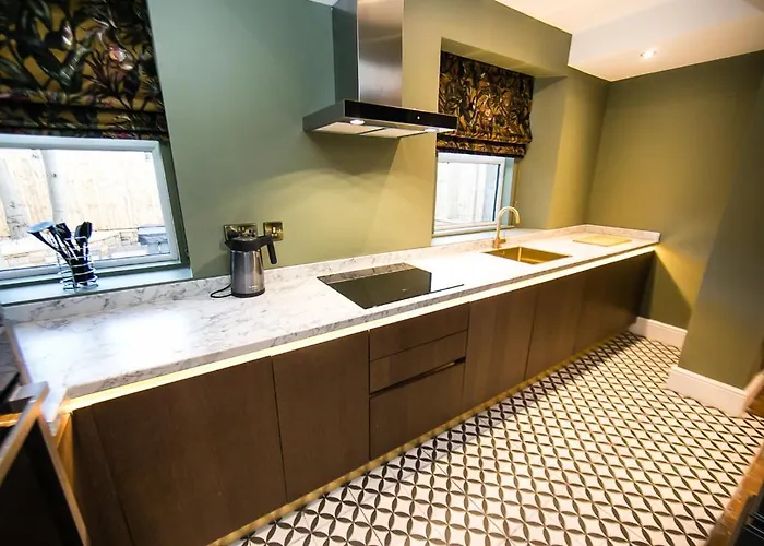 Foxlow Grange By Muse Escapes - Whole House 15 Bed