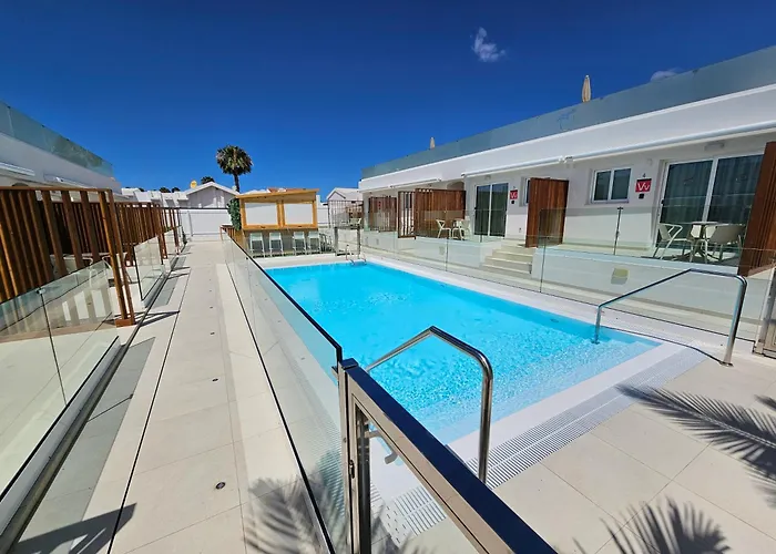 Albergo a parte: Mar Bianco - Gay Men Only