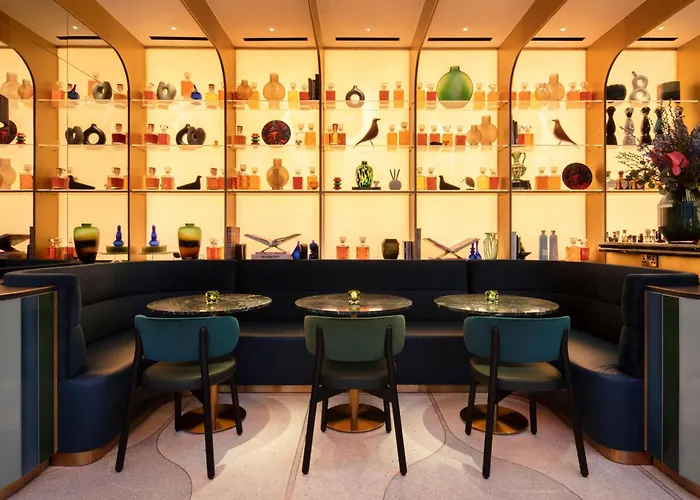 Boutique hotel only: The Botree London, Curio Collection By Hilton