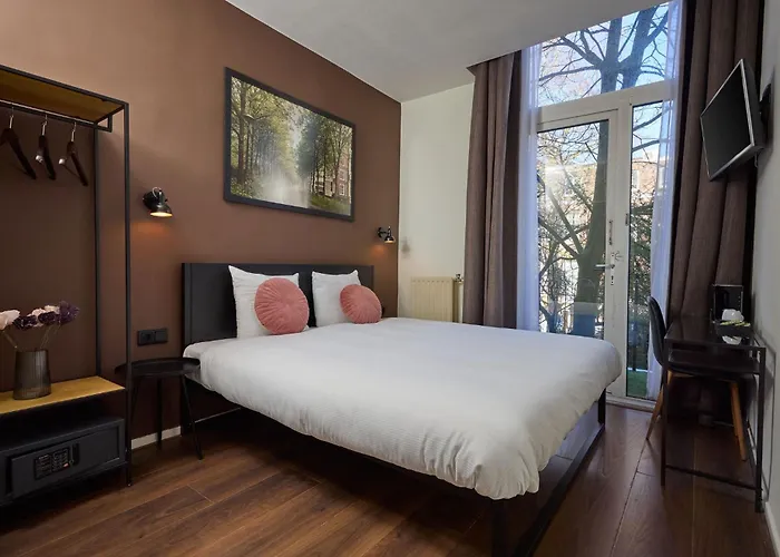 Albergo economico: Quentin Museum Square Hotel