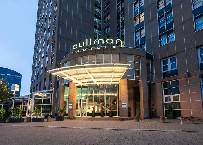 Luxury hotel only: Pullman Stuttgart Fontana