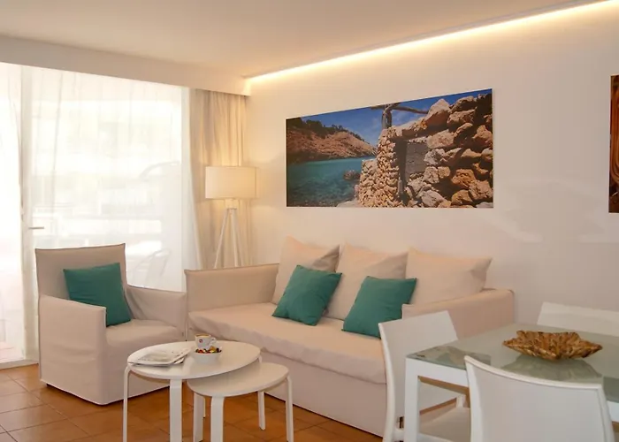 Apartamentos Llobet Ibiza