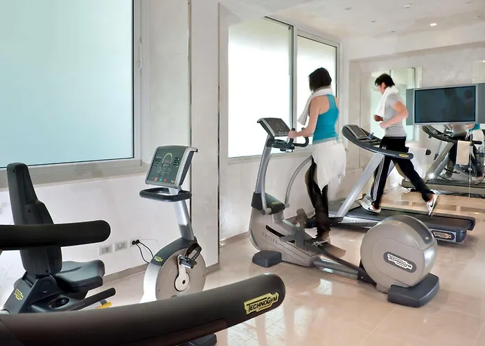 Hotel con piscina: Mercure Hotel Rimini Artis