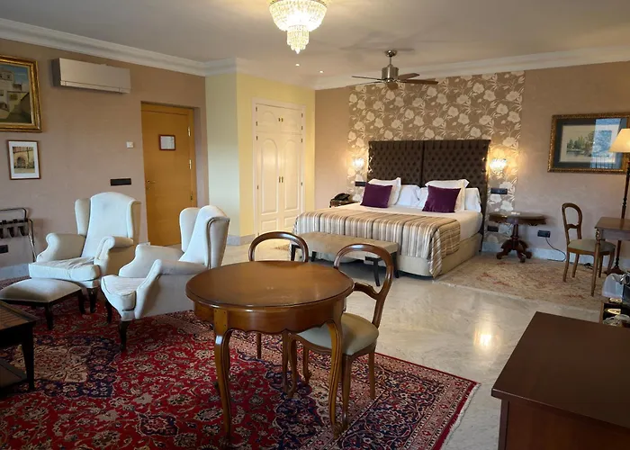 Los Cinco Enebros by Bossh! Hotels Robledo de Chavela