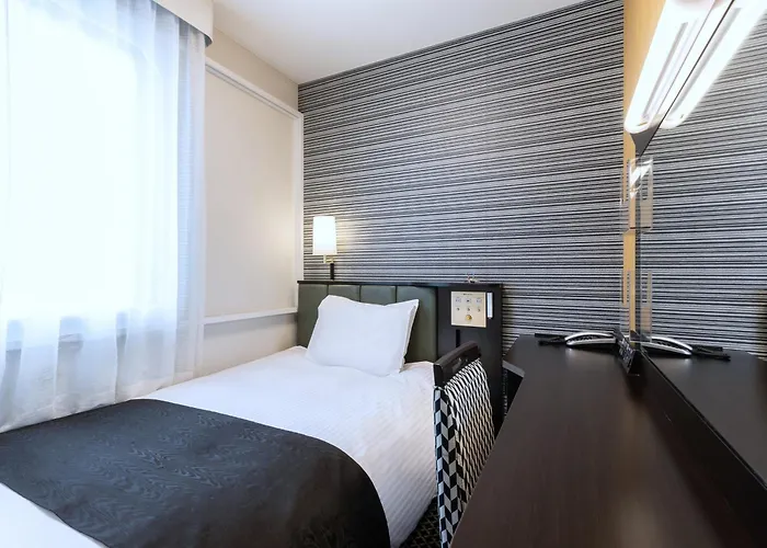 Central hotel: Apa Hotel Sapporo Susukino Ekimae