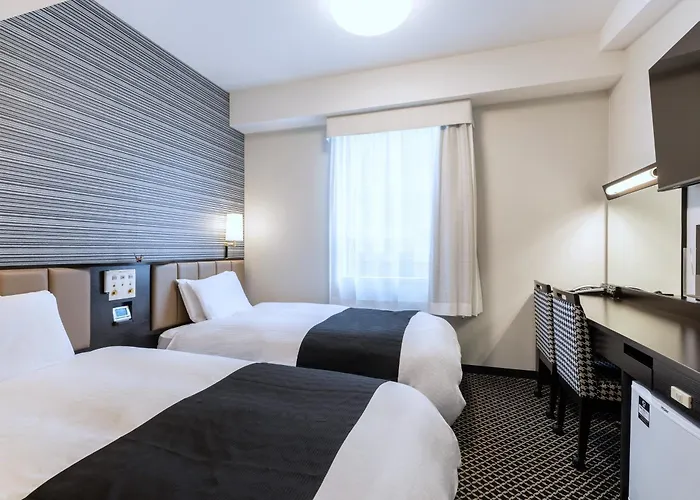 Central hotel: Apa Hotel Sapporo Susukino Ekimae