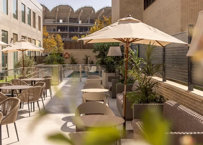 Hotel que admite mascotas: Ilunion Valencia 4