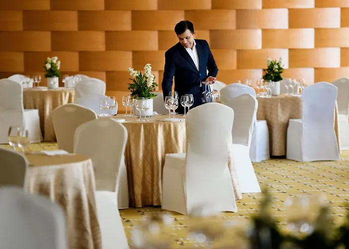 4 star hotel: Novotel Dubai Al Barsha