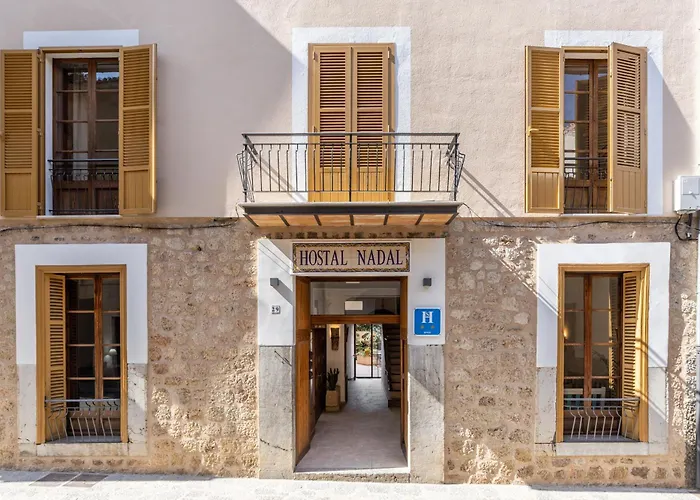  Hostal Nadal