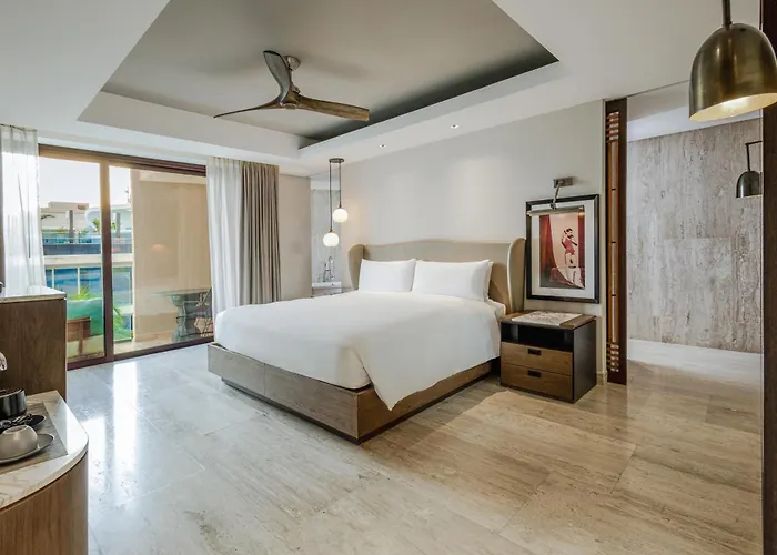 Hyatt Centric Playa Del Carmen - Downtown House & Beach House (Adults Only)