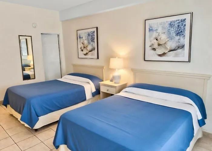 Motel: Beach Colony Motel