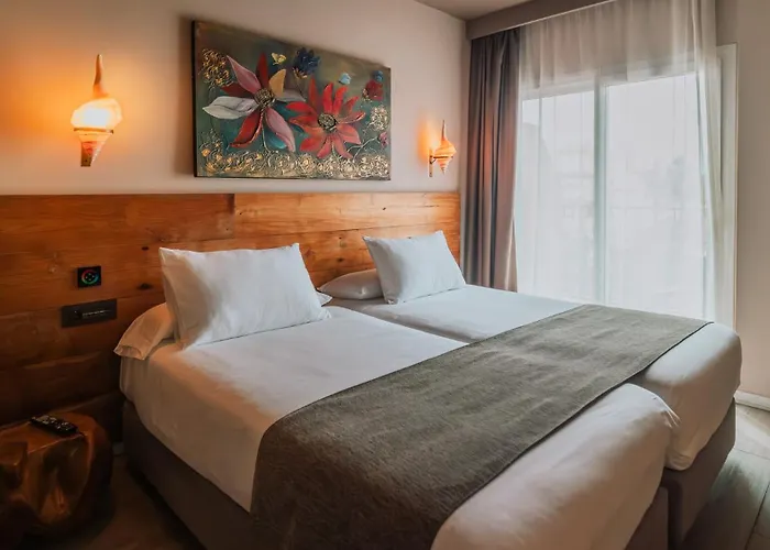 Tarifa Lances By Qhotels