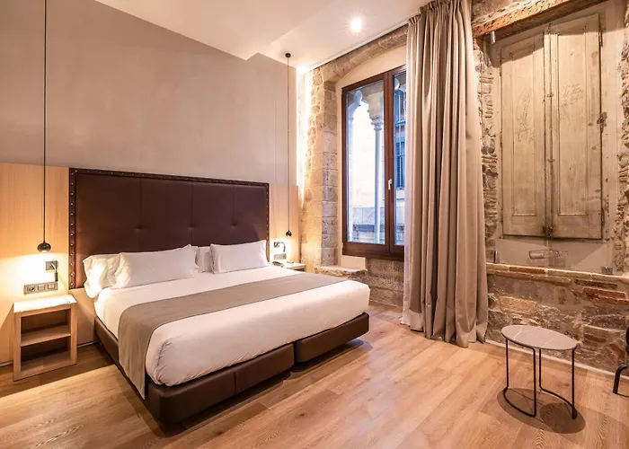 Gran Hotel Barcino 4 Estrellas Superior