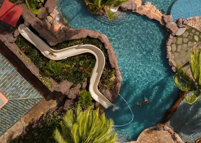 Hotel boutique: Sheraton Waikiki Beach Resort