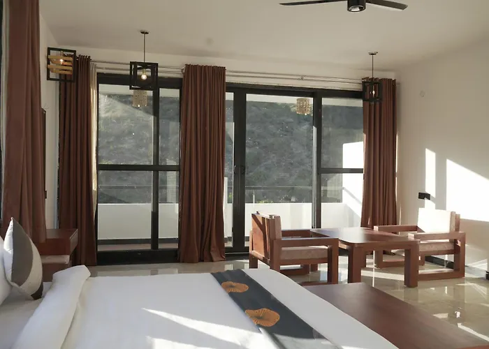 Resort: The Highgarden Resort