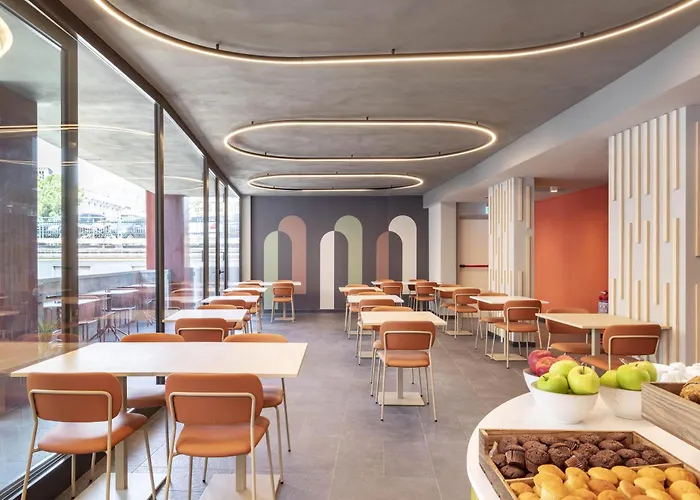 B&B Hotel Genova City Center