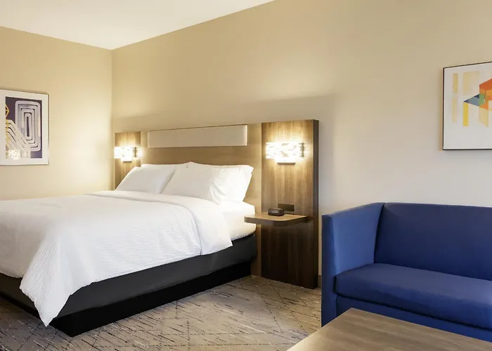 Holiday Inn Express & Suites Mazatlan By Ihg