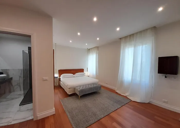 Rechigi Park Hotel