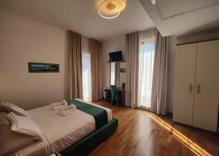 Hotels with a view Meridiana