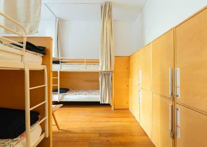 Hotel perto da faculdade: Porto Lounge Hostel & Guesthouse By Host Wise