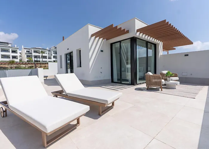 Lodge: Estepona Holiday Hills