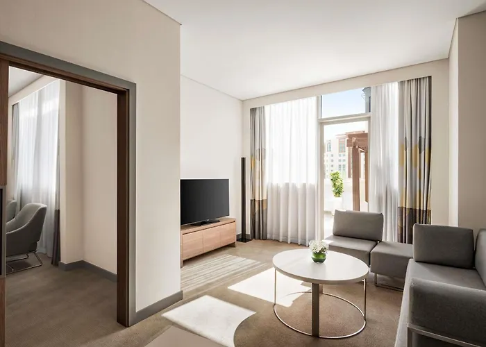 Hotel 4 estrelas: Novotel Bur Dubai - Healthcare City