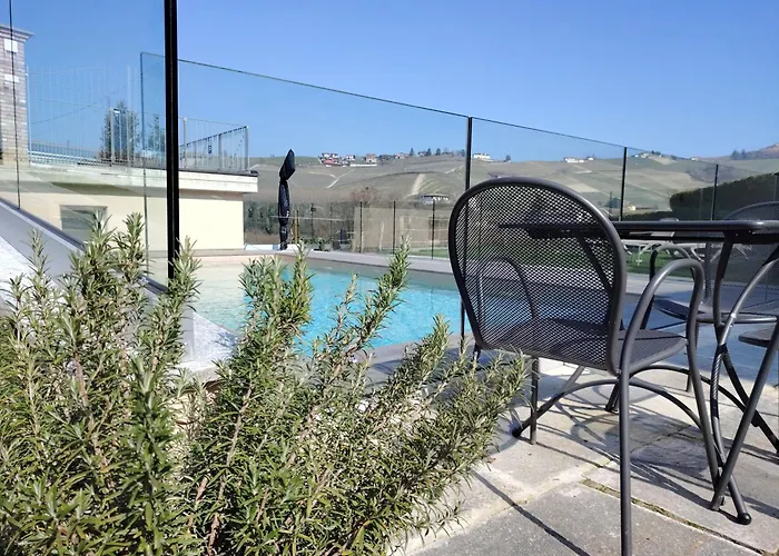 La villa: Cascina BELLONUOVO