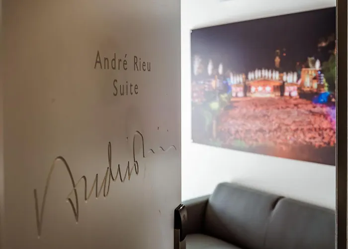 Hotel met zwembad: Hotel Derlon