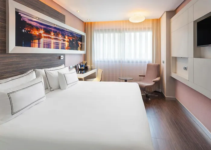 Hotel de 4 estrelas: Melia Lebreros