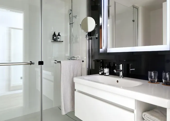 Hotel Barcelona Apolo, Affiliated by Meliá