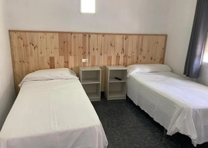 Casa de huéspedes: Malvarrosa Beach Rooms